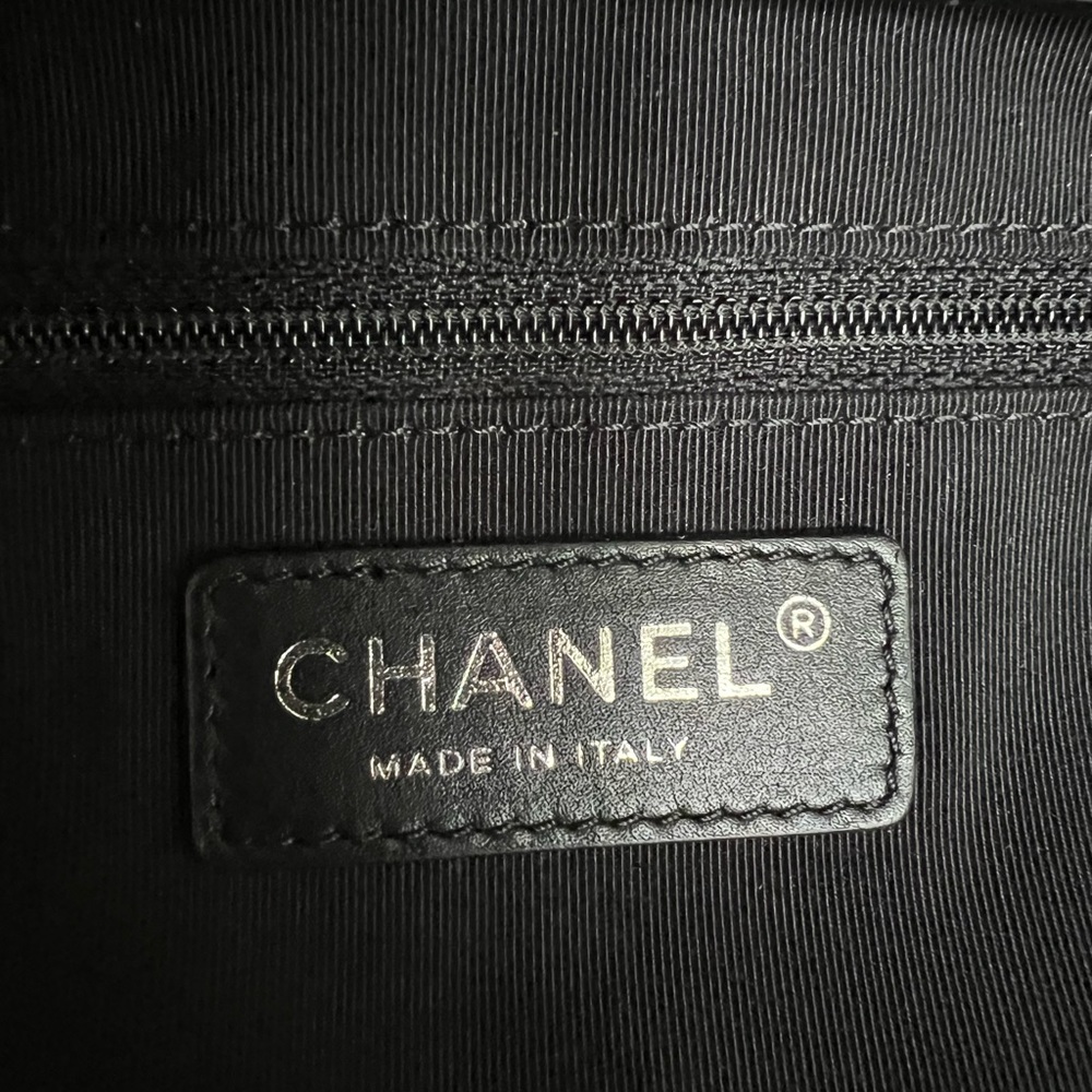 Chanel Quilted Tote - Picture 15 of 15